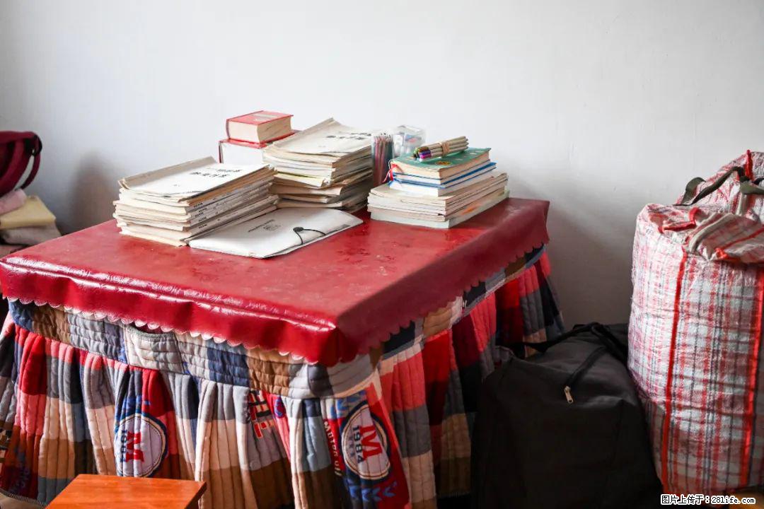 全网追的“扁担女孩”，找了一份暑假工，时薪12元 - 阿坝生活资讯 - 阿坝28生活网 ab.28life.com